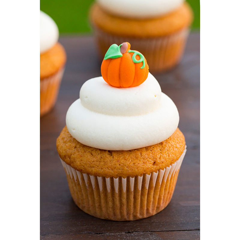 PUMPKIN CUPCAKE